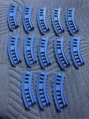 Gullane Thomas & Friends TrackMaster Curved Track  Piece CS 2013 Lot Of 13
